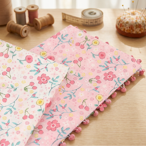 Tissu Popeline Florale Large et Respirant en Coton pour Textiles de Maison, Vêtements pour Filles et Projets d'Artisanat - Product Image 2