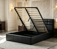 Lit convertible en cuir noir et métal, réglable, avec tête de lit capitonnée à cannelures profondes, plateforme de rangement relevable, taille King/Queen