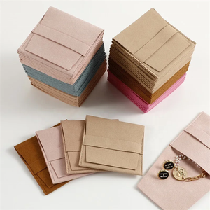 Pochette à bijoux en velours personnalisée de luxe avec rabat, 8*8cm, avec logo personnalisé, pochette à bijoux en microfibre, sac cadeau, sac à bijoux - Product Image 1