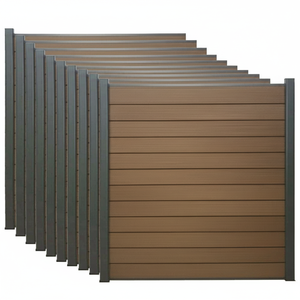 Clôture en <span class=keywords><strong>composite</strong></span> bois-plastique pour cour extérieure, garde-corps de terrasse anti-corrosion avec cadre en alliage d'aluminium - Product Image 1