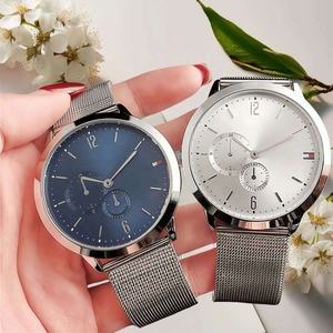 Reloj de Cuarzo para Hombre con Caja de Aleación de 40 mm, Correa de Silicona, Diseño de Dibujos Animados, Estilo Moderno y Lujoso - Product Image 5