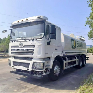 Camión de Limpieza de Carreteras Shacman F3 con Aspersor de Agua, Vehículo de Alta Capacidad para Supresión de Polvo - Product Image 1