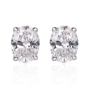 Boucles d'oreilles élégantes en or blanc 18 carats avec diamant ovale <span class=keywords><strong>de</strong></span> 1 carat cultivé en laboratoire <span class=keywords><strong>DE</strong></span> VS, cadeau <span class=keywords><strong>de</strong></span> Noël, boucles d'oreilles à quatre griffes - Product Image 3