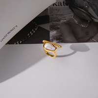 Bague ouverte en forme de cœur en acier inoxydable plaqué or 18 carats, style minimaliste, avec perle baroque alien