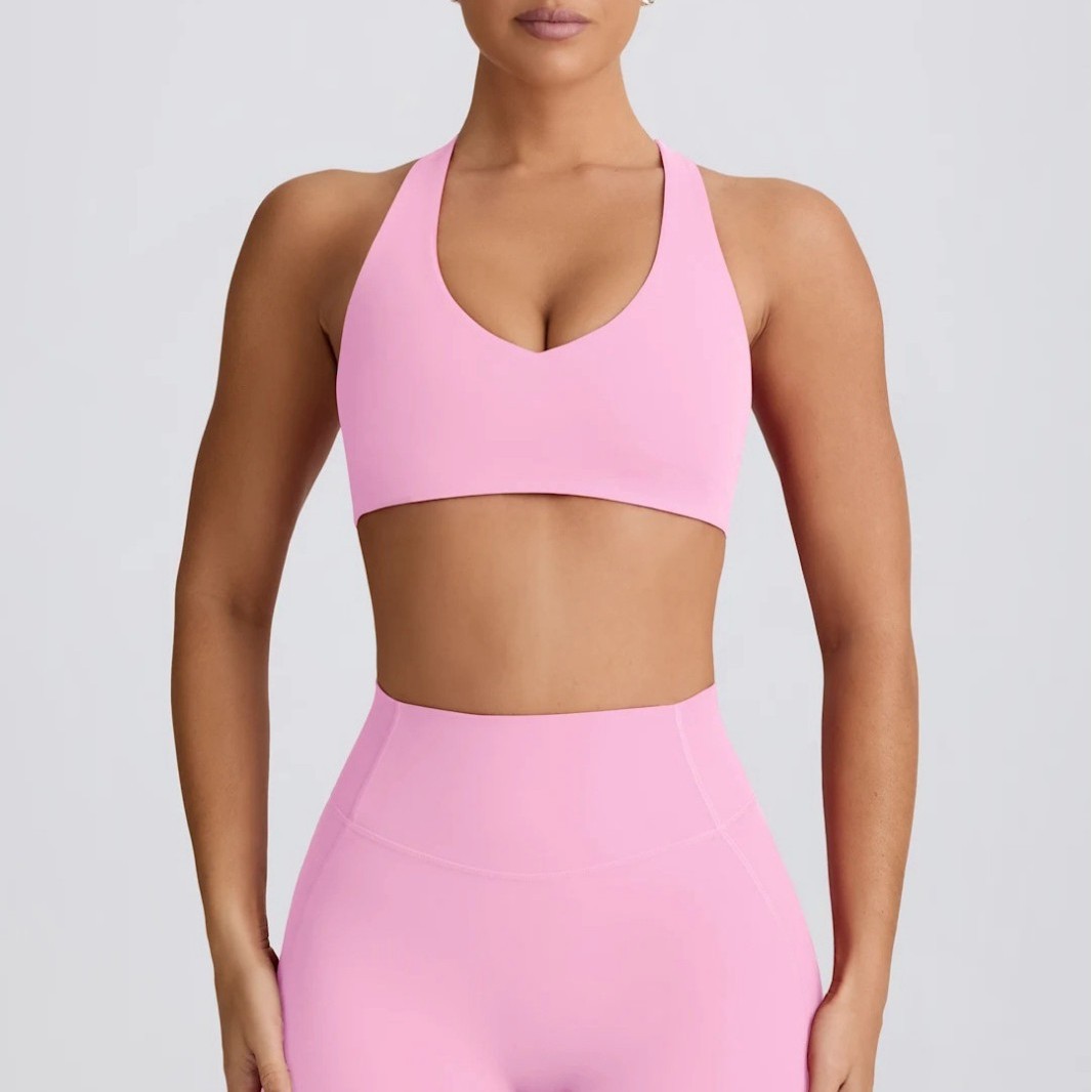 Sexy V-Neck Open Back Yoga Bra Tank Top Women Padded Tight Fit Sweat-Wicking Breathable Spandex/Nylon Gym Fitness Top