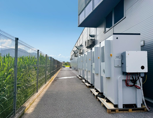 Máquina Integrada de Almacenamiento de Energía Fotovoltaica Industrial y Comercial de 100KW/197KWh - Product Image 3