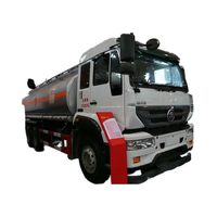 Заводской высококачественный новый дизельный грузовик Sinotruk 6X4 280 л.с. для перевозки опасных грузов, автоцистерна для топлива, стандарт ЕВРО