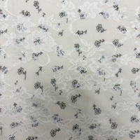 Tissu en polyester tricoté à motif floral en dentelle, imprimé, idéal pour les t-shirts – Collection été, offre spéciale