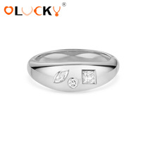 LUCKYJIU Bagues Dôme Personnalisées en Acier Inoxydable Plaqué Or 18K avec Zircons Cubiques à Tailles Variées, Fabricant OEM ODM de Bijoux Étanche en Gros pour Marques
