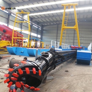 Bateau de dragage de sable portable à moteur diesel pour le désagréement des rivières <span class=keywords><strong>et</strong></span> des lacs, drague à coupe-soufflerie, vente directe usine - Product Image 1