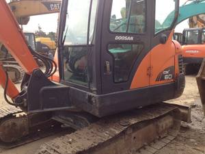 Doosan เครื่องขุดมือสอง Doosan 6ตัน Doosan 60 Dx60มือสอง - Product Image 2