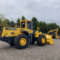 Chargeuse sur pneus Komatsu WA470 d'occasion, composants d'origine, faible nombre d'heures de fonctionnement, en stock