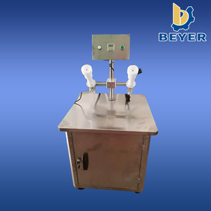Machine de soufflage pour bouteilles de parfum avec filtre à air intégré - Product Image 1