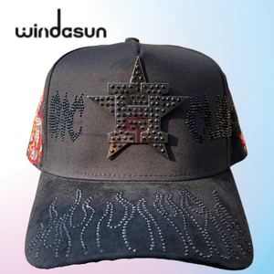 Gorra de 5 Paneles de Verano de Alta Calidad con Visera de Gamuza Negra, Logotipo Metálico, Forro Interior de Satén, Venta al Por Mayor OEM - Product Image 1
