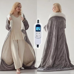 Plaid chauffant électrique portable, réversible en flanelle et sherpa avec contrôleur numérique pour une chaleur douillette - Product Image 1
