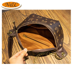 2023 campione gratuito nuovo arrivo fashion design borsa a tracolla in pelle da <span class=keywords><strong>donna</strong></span> - Product Image 6