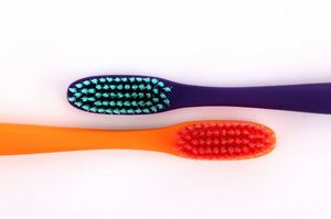 [KNK] Cepillo de Dientes Cónico KKP15 con Mango Ergonómico y Cerdas de Nylon Suaves, Mango de Plástico para Uso Doméstico - Sonrisa Saludable - Product Image 2