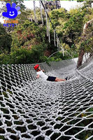 Équipement de parcours de cordes extérieur, équipement de divertissement de haute qualité en acier et HDPE, parc d'aventure, aire de jeux, design personnalisable, certifié CE TUV