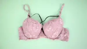 Individuelle rosa Farbe G-String 2-teilig gepolsterter BH-Brief-Set Spitze Großhandel erotische Bio-Baumwoll-Unterwäsche Damen