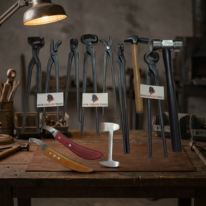 ชุดอุปกรณ์ตีเกือกม้าแบบชิ้นเดียว รุ่น IT-2006 ยี่ห้อ Iron Farrier Tools ผลิตจากโลหะตีขึ้นรูป สำหรับม้า - Product Image 2