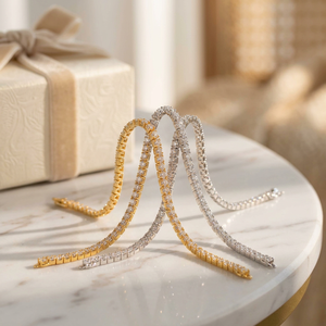 Bracelet tennis en or naturel et diamants, coupe ronde classique, bijoux fins, or jaune de luxe, bracelet élégant pour femme, cadeau raffiné. - Product Image 5