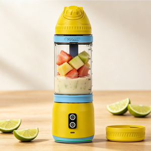 เครื่องปั่นสมูทตี้แบบพกพา ปราศจากสาร BPA ชาร์จไฟได้ ความจุ 700 มล. พร้อมไฟส่องสว่าง สำหรับคั้นน้ำผลไม้ เหมาะสำหรับทำงาน เดินทาง และออกกำลังกาย - Product Image 2