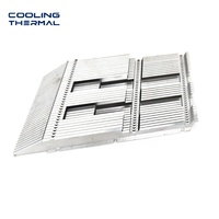 Radiateur en alliage à ailettes échiquetées empilées, dissipateur thermique en aluminium extrudé haute efficacité, conçu pour la dissipation des onduleurs photovoltaïques haute puissance