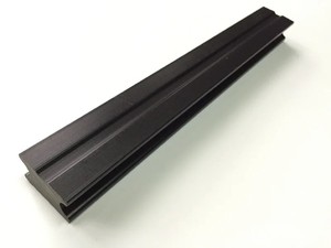 Poutre de terrasse WPC marron moderne 50x30mm, installation facile, socles, sous-couche résistante à l'humidité, <span class=keywords><strong>fixation</strong></span> par vis Torx, pour hôtel - Product Image 2