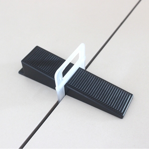 Système de nivellement de carreaux Sunsbuild durable pour la construction de sols en carreaux d'hôpitaux, étanche et auto-adhésif, assurant une surface lisse - Product Image 3