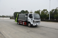 Camion compacteur de déchets Euro6B léger de 6 mètres cubes, spécialement conçu pour les travaux d'assainissement urbain avec fonction de télécommande CAN