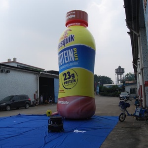 Réplica de Botella de Leche con Proteína y Chocolate Inflable Gigante, Exhibición Inflable Promocional Personalizada para Marcas de Bebidas Nutritivas - Product Image 5