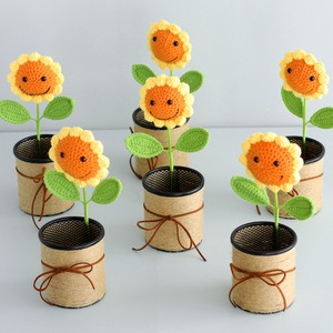 Portaplumas personalizado con diseño de girasol sonriente, flor de hilo, flor artificial, regalo para el Día del Maestro, adorno de girasol en maceta hecho a mano - Product Image 2