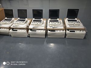 Échographe portable médical à bas prix avec écran LCD 12,1 pouces et double prise pour ordinateur portable - Product Image 4