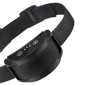 छोटे मध्यम कुत्तों के लिए रिचार्जेबल स्वचालित स्मार्ट एंटी-बार्किंग कॉलर 5 समायोज्य संवेदनशीलता छाल झटका बीप नियंत्रण प्लास्टिक - Product Image 1