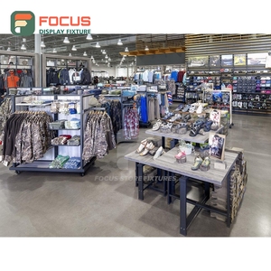Sistema de Exhibición Modular de Madera para Tiendas de Ropa, Servicio Integral para Proyectos de Tiendas - Product Image 1