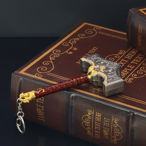 <span class=keywords><strong>God</strong></span> of <span class=keywords><strong>War</strong></span> <span class=keywords><strong>Ragnarok</strong></span>, martillo de Thor, arma Kratos, 13cm, 118g, llavero de aleación de Zinc de Metal completo, martillo pequeño - Product Image 5