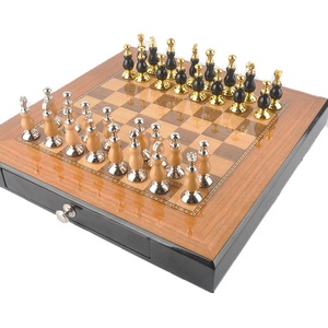 Hot sale Luxury Deluxe Metal Chess Pieces Piano Painting Chess Board Sets with storage
