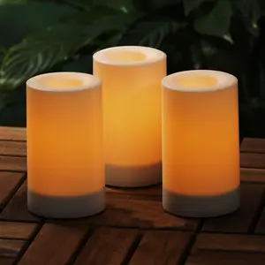 Bougie de camping en plein air à LED <span class=keywords><strong>solaire</strong></span>, 4x4 pouces, bougie <span class=keywords><strong>solaire</strong></span> blanche et ambre lisse avec mèche noire - Product Image 2