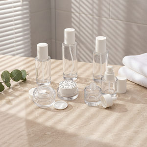 Ensemble complet personnalisé d'emballages cosmétiques en verre transparent : flacon vide pour lotion, sérum, flacon pompe spray, pot à crème, contenant <span class=keywords><strong>cosmétique</strong></span> - Product Image 1