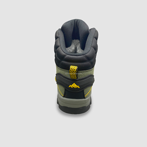 Fabricante de zapatos AKS, zapatos TPR de felpa para exteriores, Botas de senderismo personalizadas de fábrica Anticolisión de algodón ligero para hombres - Product Image 3