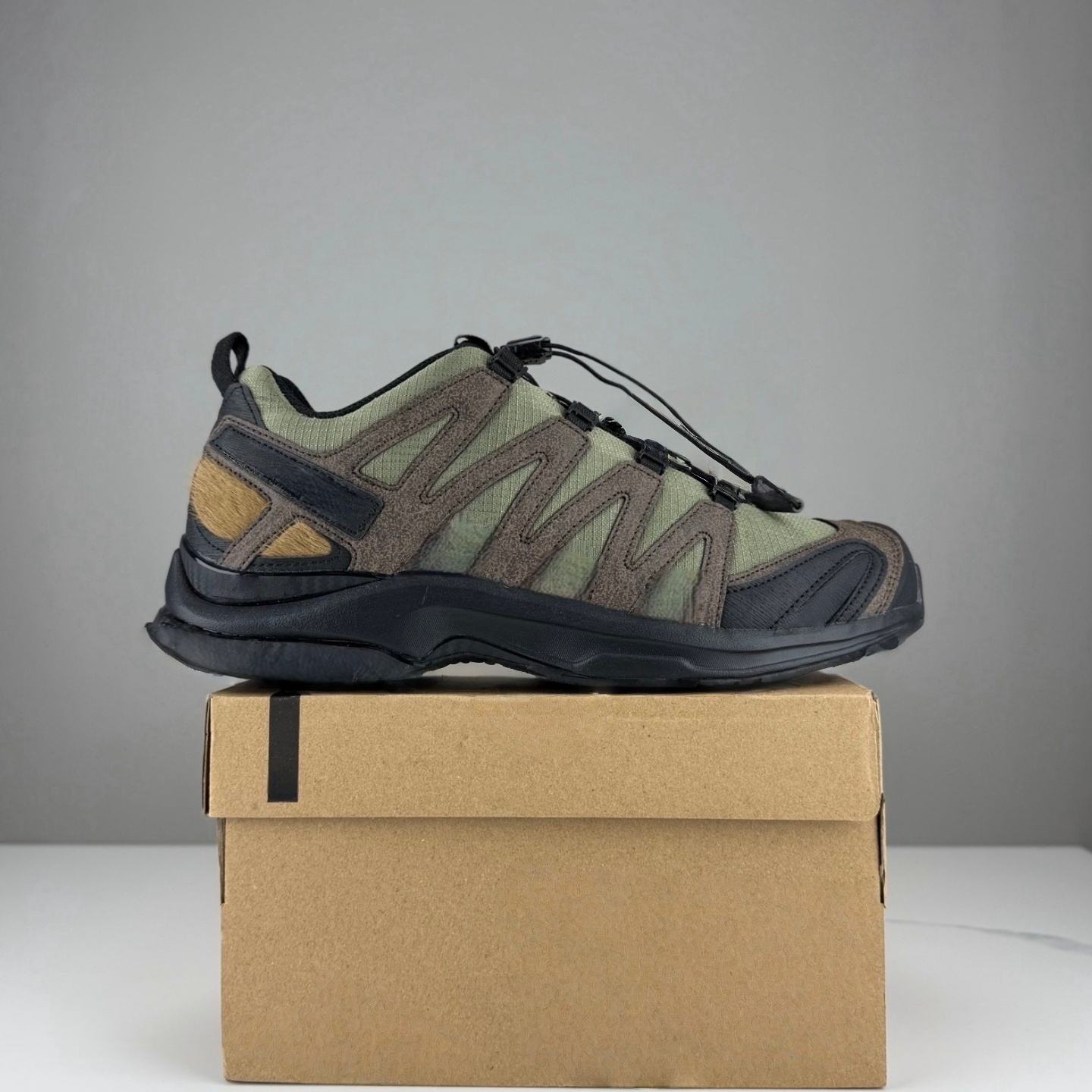 สีเขียว