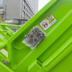 1SUZU Compression Garbage Truck 4X2 Sanitation 7Cbm Manual Diesel <b>Waste</b> Management Compactor Garbage Truck - Product Image 3