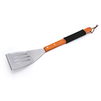 Accessoires de barbecue robustes ensemble d'outils en acier inoxydable avec manche en bois 4 accessoires de gril avec fourchette pelle grattoir et pinces à barbecue