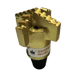 长寿命5 5/8英寸直径。非取芯Pdc拖动位4-刀片2 3/8 “API Reg。销螺纹水井钻头 - Product Image 5