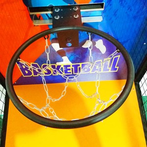 Machine de tir d'arcade de sport de basketball de rue à 2 joueurs, à monnayeur, personnalisable japonaise, avec prise simple et économique - Product Image 3