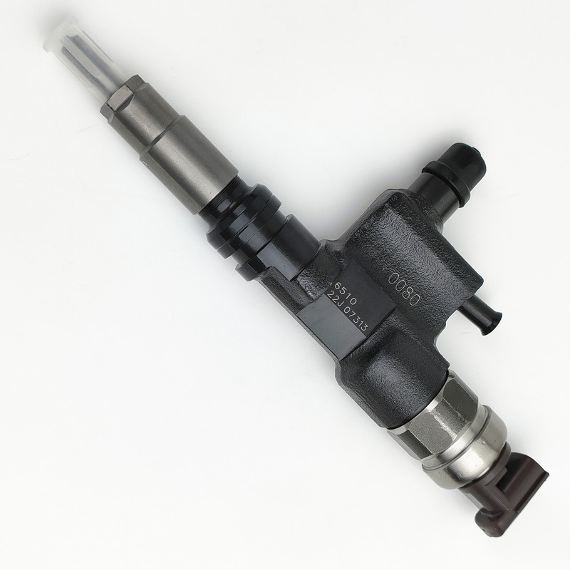 Common Rail Injetor 095000-6520 095000-6510 Diesel Engine Fuel Injector Assemblies 23670-E0090 23670-E0080