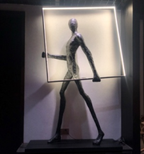 Lámpara de Pie 3D de Bronce Fundido con Escultura de Hombre de Tamaño Real, Estilo Europeo, Decoración Moderna para el Hogar, Arte Abstracto - Product Image 2