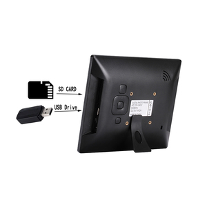 Marco de Fotos Digital LCD IPS Clásico de 8 Pulgadas con Control Remoto para Reproducción Fácil de <span class=keywords><strong>Video</strong></span> MP4/AVI desde Tarjetas USB/SD y Visualización de Reloj - Product Image 4