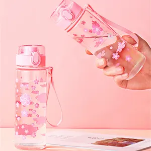 MU Quality Choice Flower Bottle Water Portable Taza de agua a prueba de fugas 500ml Girls Bottle Tour Sports Pink Bottles de agua de plástico