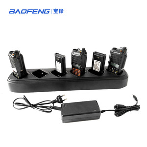 เครื่องชาร์จ 6 ช่องของเป่าเฟิงสำหรับสถานีชาร์จแบบหลายช่องสำหรับวิทยุสื่อสาร UV9R Plus พร้อมอะแดปเตอร์แปลงไฟ - Product Image 4